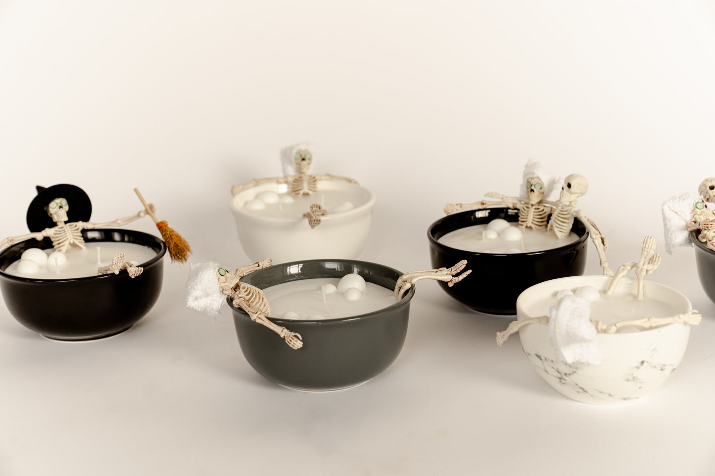 Bathing Beauty Skeleton Candle